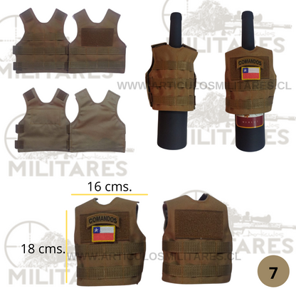 MINI CHALECO TACTICO CON SISTEMA MOLLE PARA ADORNO DE BOTELLAS COLOR COYOTE