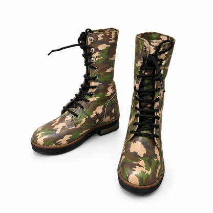 BOTAS DE MUJER, DE CUERO COLOR MIMETISMO, FABRICACIÓN NACIONAL