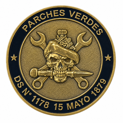 Moneda Material de Guerra, reverso Parches Verdes con calavera y llaves cruzadas