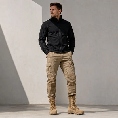 Botas Rock Rooster color coyote usadas con pantalón cargo